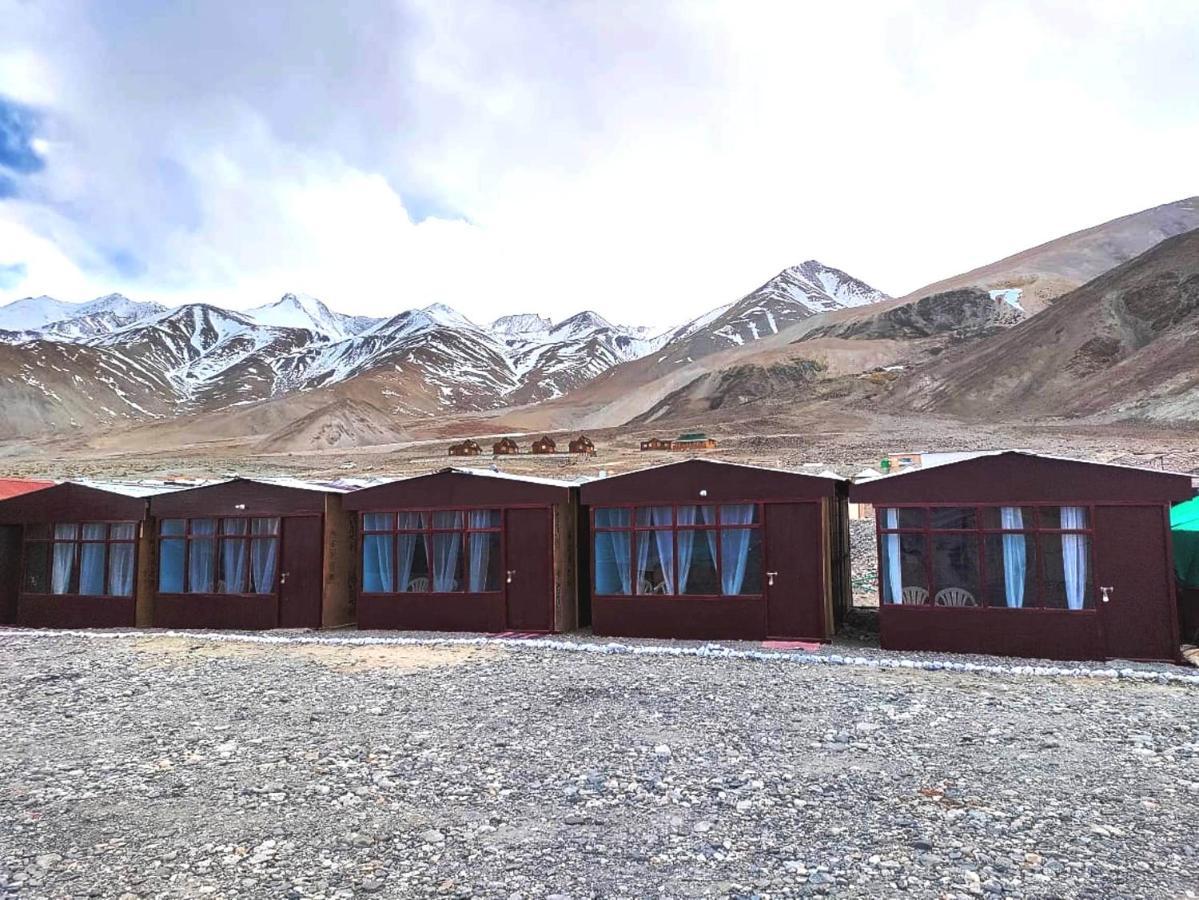 Pangong Delight Camps And Cottages Spangmik Exterior photo