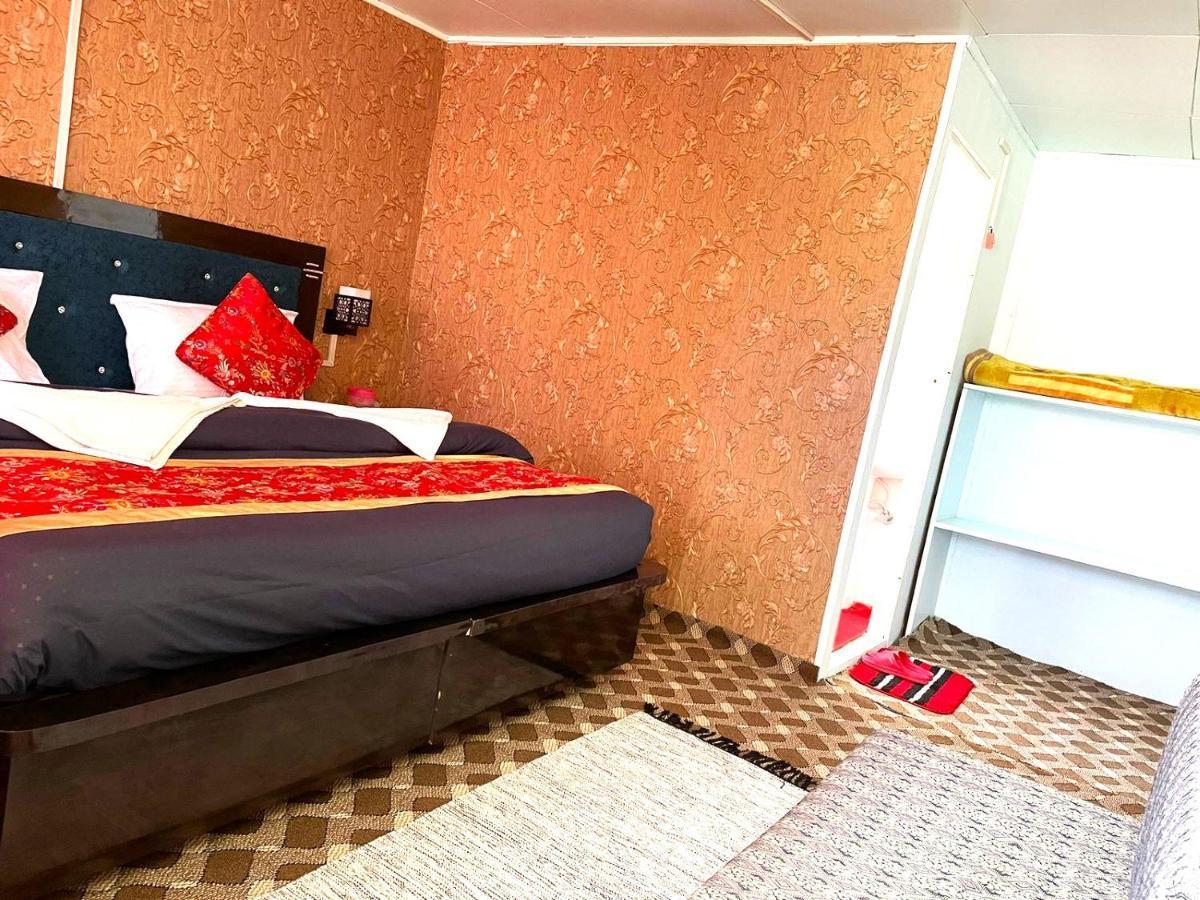 Pangong Delight Camps And Cottages Spangmik Exterior photo
