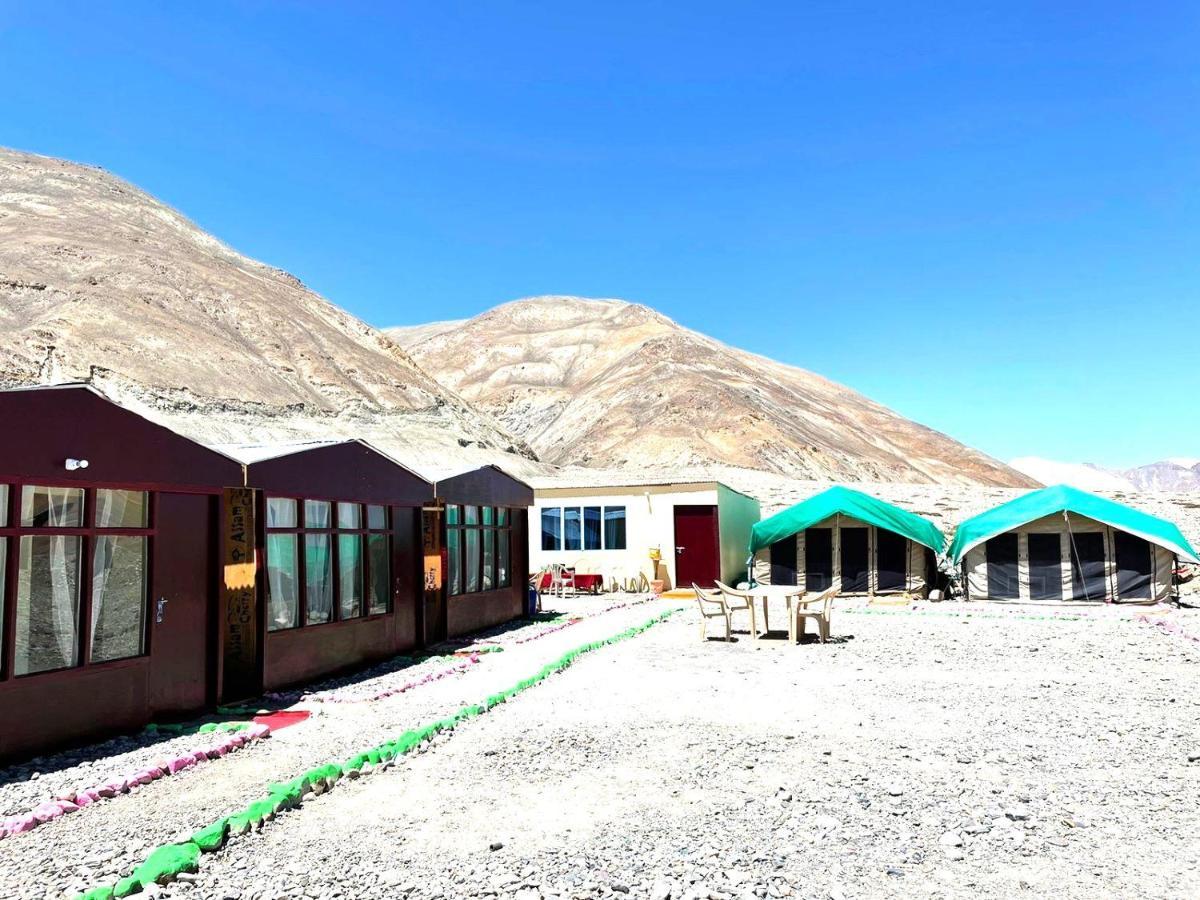 Pangong Delight Camps And Cottages Spangmik Exterior photo