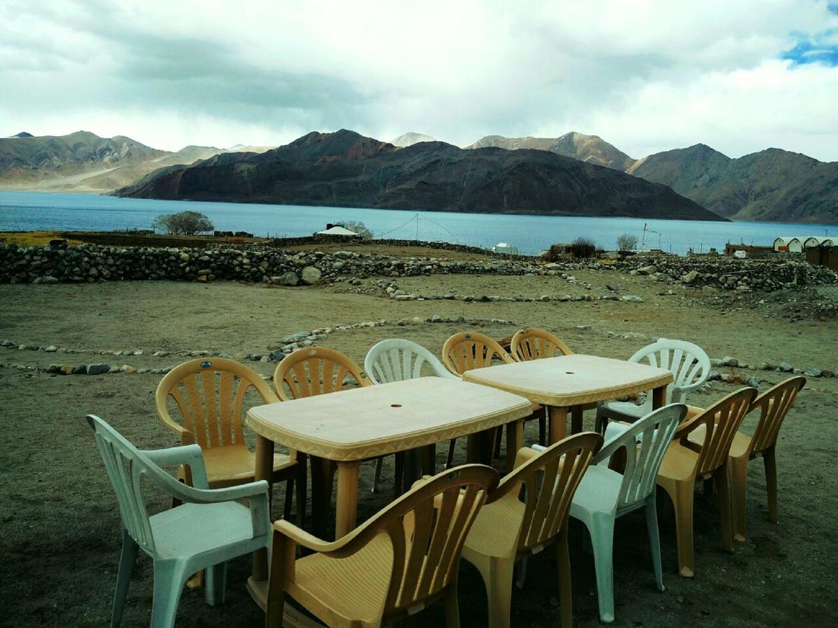 Pangong Delight Camps And Cottages Spangmik Exterior photo