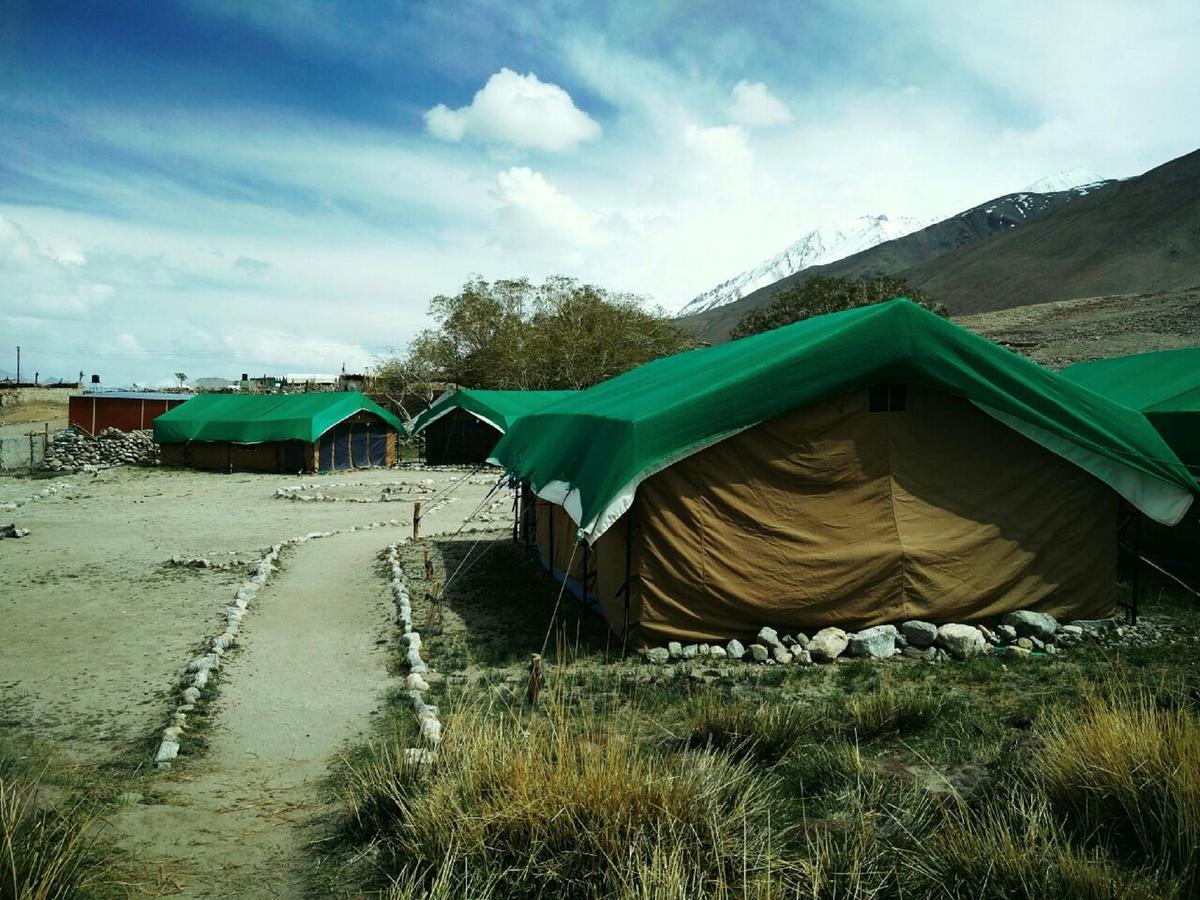 Pangong Delight Camps And Cottages Spangmik Exterior photo