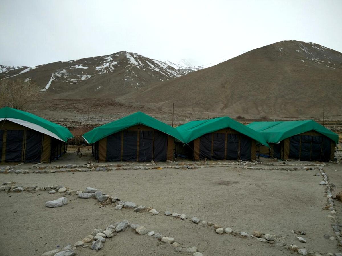 Pangong Delight Camps And Cottages Spangmik Exterior photo